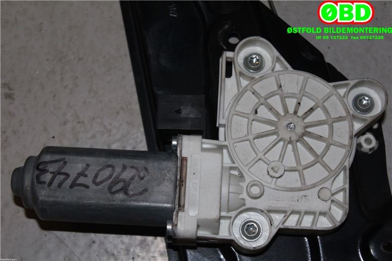 Ruteheis til Mercedes E-Klasse 2006-2009 (Fase 2) (W211) (W211) (MERCEDES-BENZ E 200 CDI|A 211 820 24 42|)