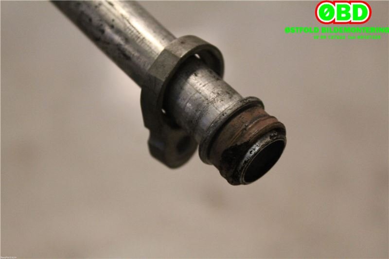 Aircondition rør til Renault Kangoo 2008-2021 (Type II)  (RENAULT KANGOO II 1,6 16V|8200395493|924500496R|)