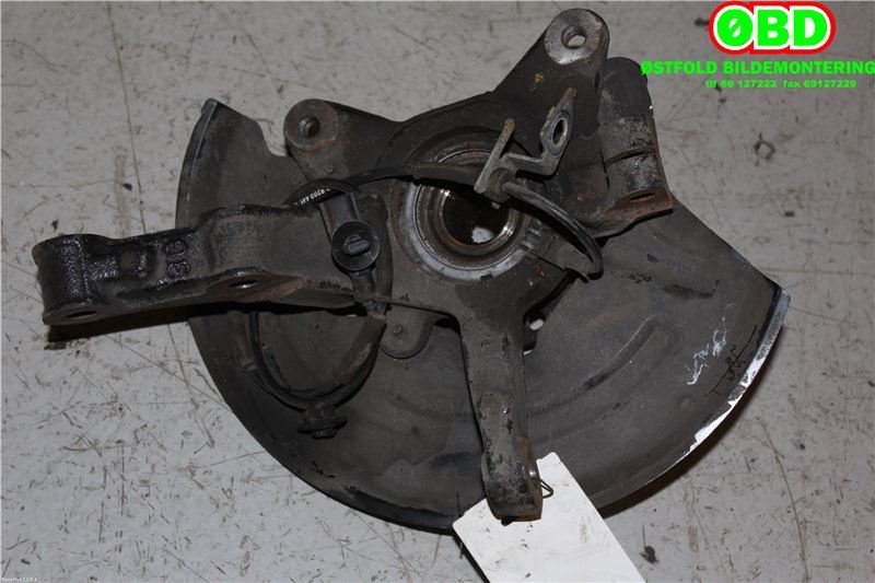 Hjulspindel venstre foran til Renault Kangoo 2008-2021 (Type II) (RENAULT KANGOO II 1,6 16V|8200755585|)