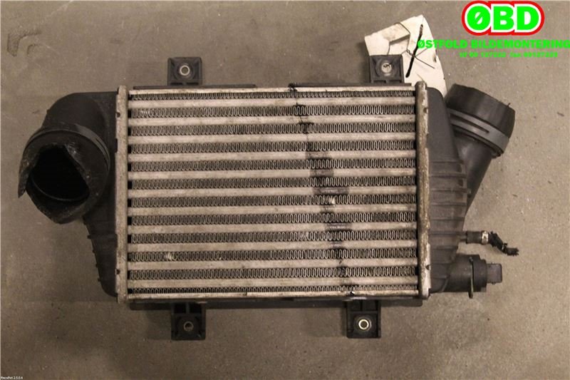 Intercooler til VW Transporter / Caravelle 1990-2003 (T4) (T4) (VOLKSWAGEN CARAVELLE TDI|701 145 805 A|)