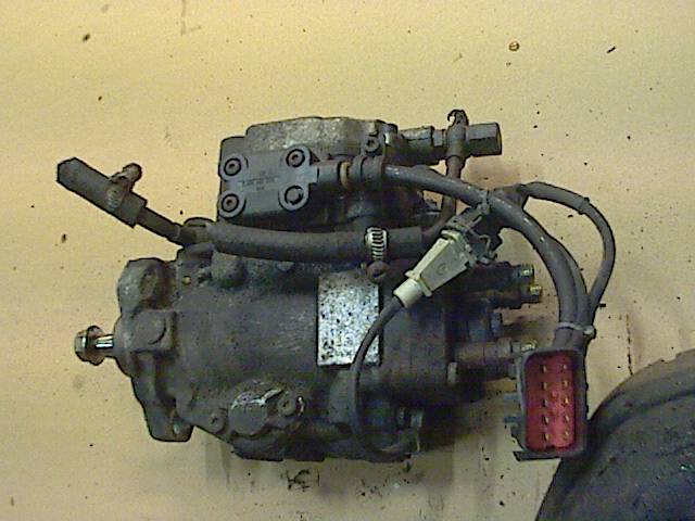 Dieselpumpe til Chrysler Voyager 1996-2001 (Type III)  (CHRYSLER GRAND VOYAGER SE TD|4883404AA|)