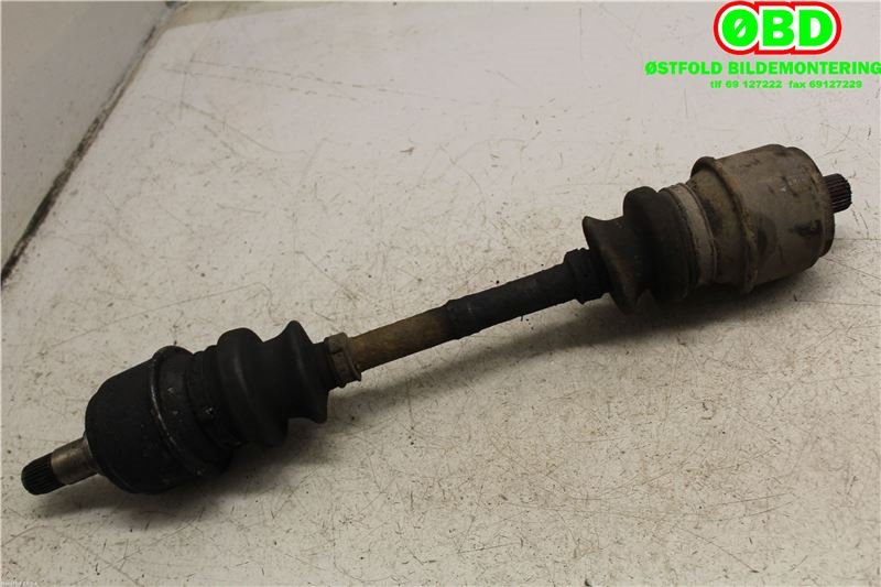 Drivaksel venstre bak til Mercedes 280-560 1981-1991 (W126) (W126) (MERCEDES-BENZ 280 SE|A 126 350 69 10|)