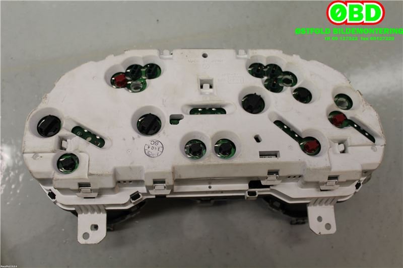 Instrumentpanel til Subaru Forester 2002-2005 (Type II, Fase 1)  (|85013SA240)
