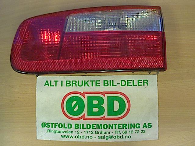 Baklykt høyre indre til Renault Laguna 2001-2005 (Type II, Fase 1) (RENAULT LAGUNA|8200262111|)