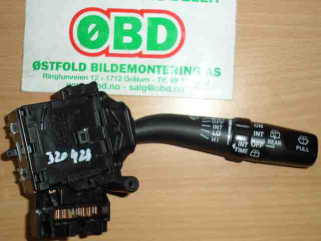 Bryter visker til Toyota Avensis 2003-2008 (Type II) (TOYOTA AVENSIS|8465205150|)