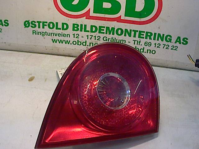 Baklykt venstre indre til VW Golf V, Combi 2003-2008 (VOLKSWAGEN GOLF|1K6 945 093 E|)