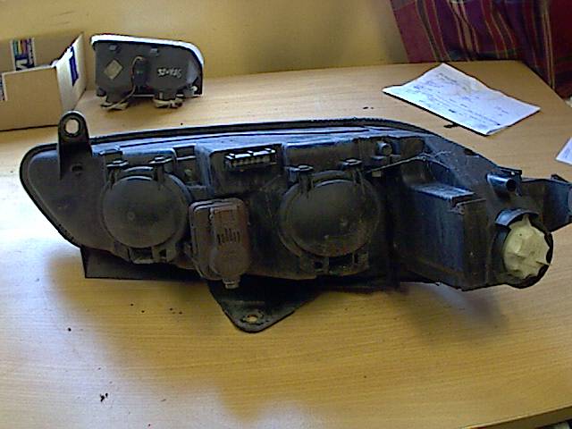 Frontlykt venstre halogen til Peugeot 406 1996-1999 (Fase 1)  (PEUGEOT 406|6204 N0|)
