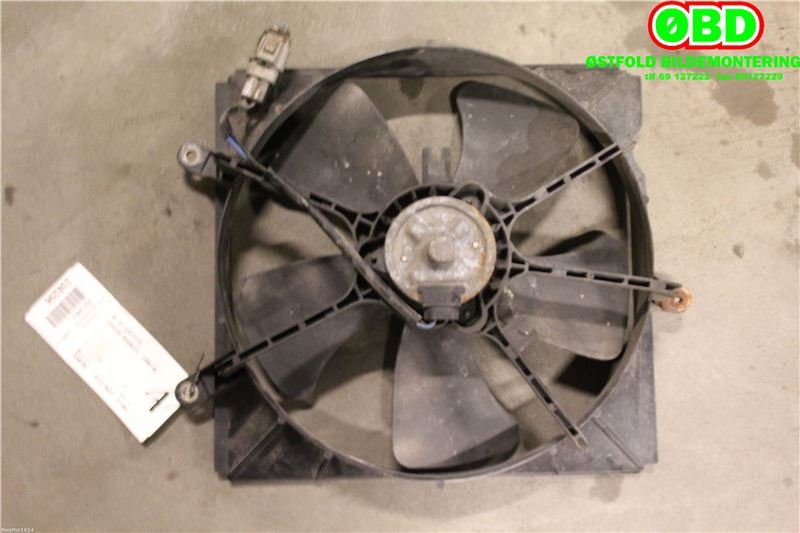 Aircondition diverse til Toyota Avensis, 2000-2003 (Type I, Fase 2) (TOYOTA|1636102110)