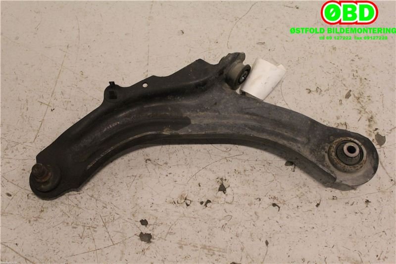 Bærebru venstre foran nedre til Renault Scenic 2003-2009 (Type II) (RENAULT MEGANE SCENIC|)