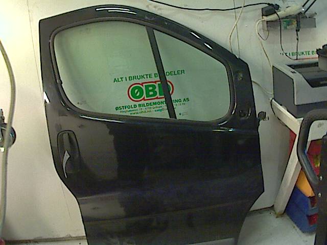 Dør høyre 2dørs til Renault Trafic 2001-2006 (RENAULT|7751472214|7751478602|)