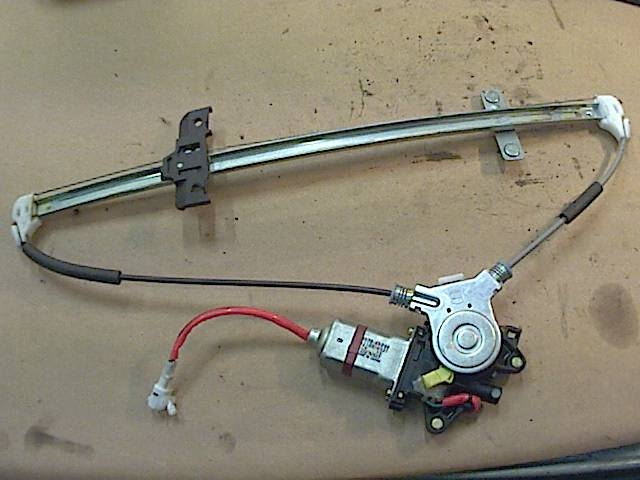 Ruteheis til Suzuki Grand Vitara 1998-2005 (Type II) (SUZUKI GRAND VITARA XL-7 V6|83501-65D10|)