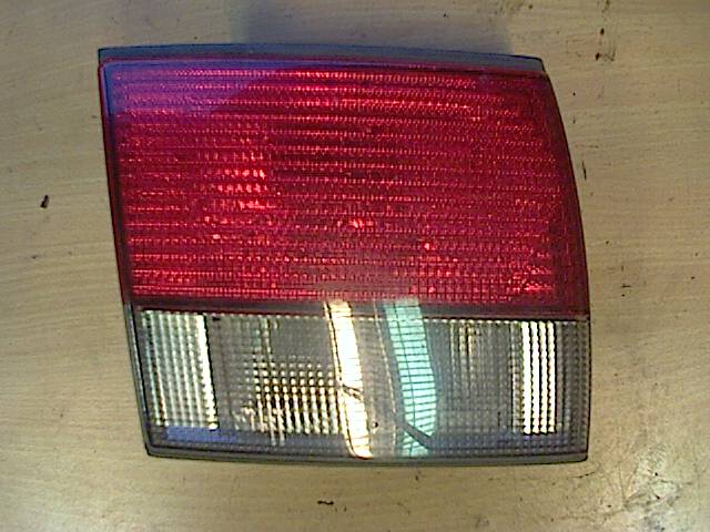 Baklykt venstre indre til Saab 9-3 1998-2002 (Type I) (SAAB 9-3 SE 5D 2.0 TURBO|4831145|)