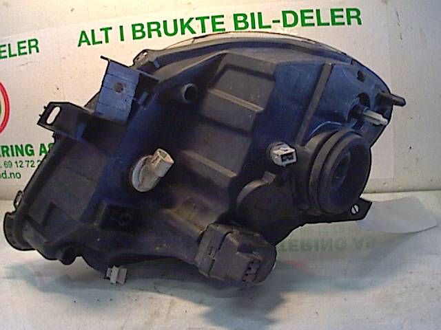 Frontlykt venstre halogen til Renault Kangoo 2003-2007 (Type I, Fase 2)  (RENAULT|8200150614|260602069R|)