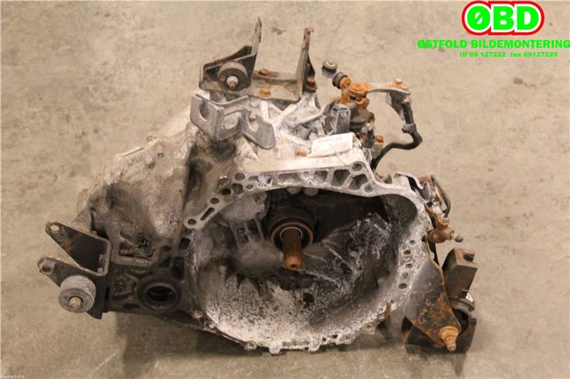 Girkasse manuell 6-trinn til Toyota Avensis 2003-2008 (Type II)  (TOYOTA AVENSIS|303002D151|)