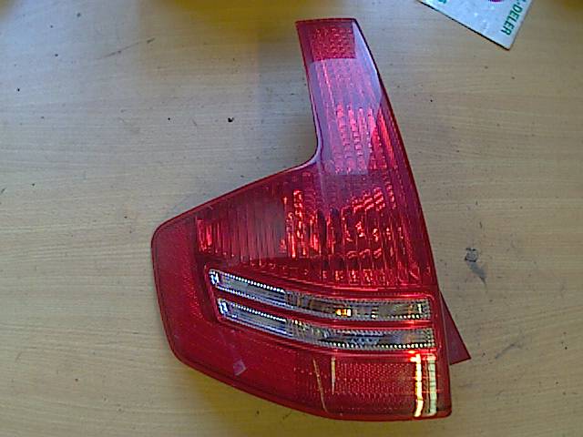 Baklykt venstre til Citroën C4 2004-2011 (Type I) (CITROEN|6350 T8|)