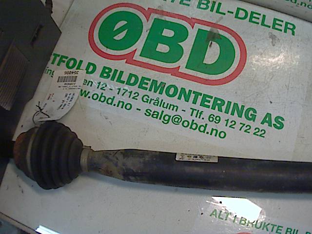 Drivaksel høyre foran til VW Golf V, Combi 2003-2008  (VOLKSWAGEN|1K0 407 272 DM|1K0 407 766 AX|)