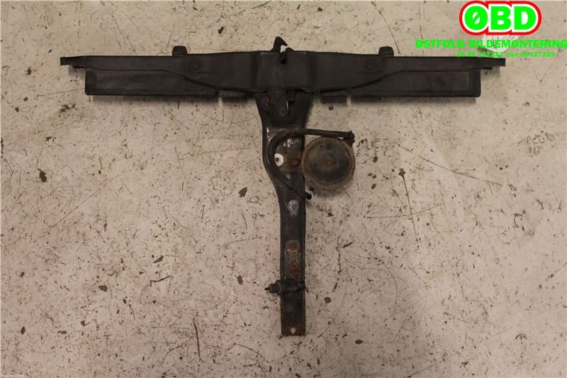 Frontplate øvre til Hyundai Santa Fe, 2001-2006 (Type I) (HYUNDAI SANTA FE SM|6412026210)
