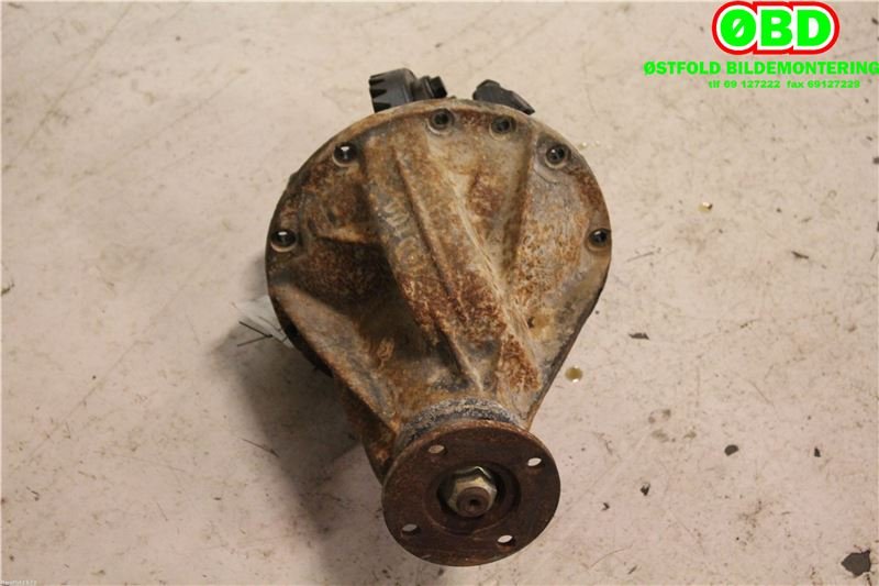 Kardang klokke bak til Nissan Terrano 2000-2004 (Fase 3) (R20) (R20) (NISSAN|38300G2307|)