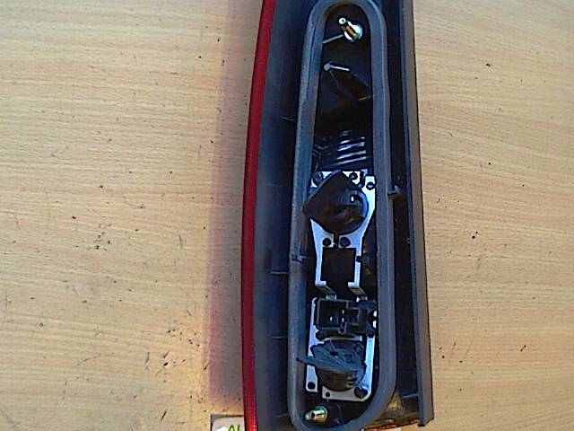 Baklykt høyre til Volvo V70 2000-2004 (Type II, Fase 1)  (VOLVO|9483689|)