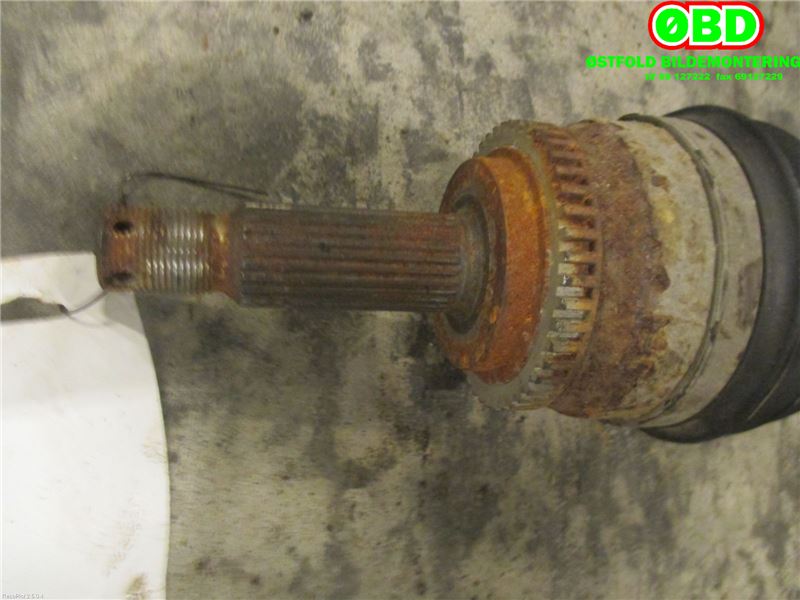 Drivaksel høyre foran til Hyundai i30 2007-2012 (Type I)  (HYUNDAI|495002L210|495002L211|)