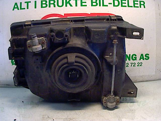 Frontlykt venstre halogen til Mitsubishi Pajero 2000-2006 (Type III)  (MR465013|)