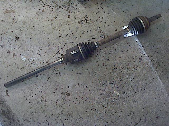 Drivaksel høyre foran til Toyota RAV4, 2000-2006 (Type II) (TOYOTA|)