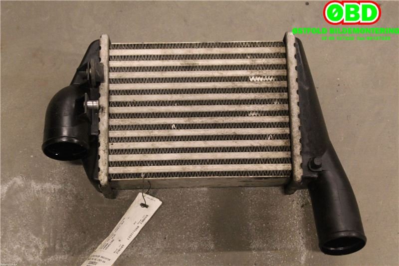 Intercooler til Audi A6 1997-2001 (Type II, Fase 1) (C5) (C5) (AUDI|078 145 805 N|)