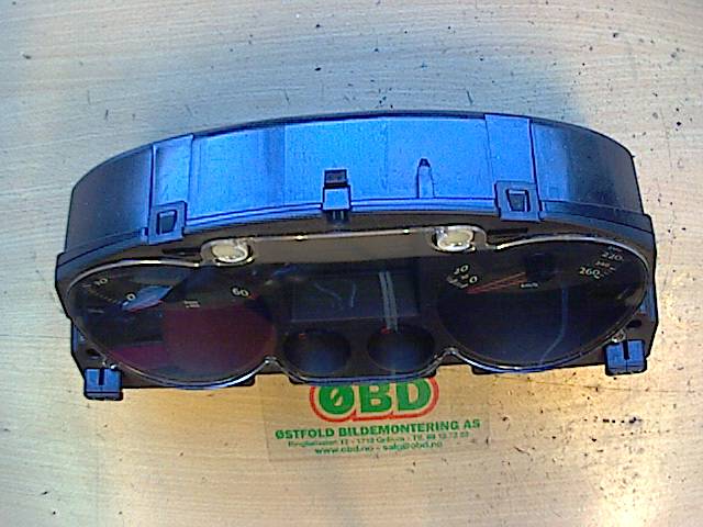 Instrumentpanel til VW Passat 2005-2010 (B6) (B6) (VOLKSWAGEN|3C0 920 853 K|)