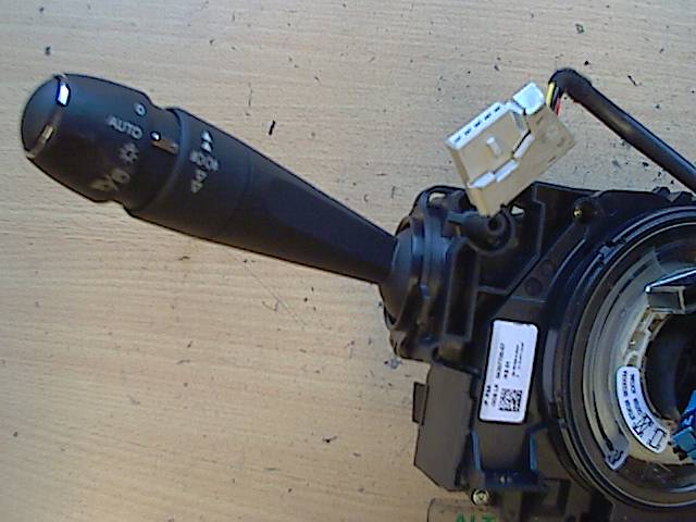 Bryter combi til Citroën DS4 2011-2017  (CITROEN|6243C6|98199578ZD|)