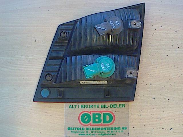 Baklykt venstre indre til Dodge Journey 2008-2010 (DODGE|04806369AC|)