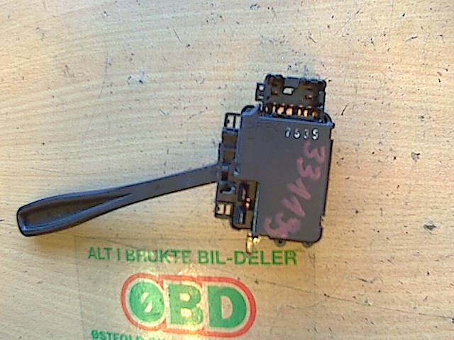 Bryter visker til Nissan King Cab 2002-2011 (Fase 2) (D22/NP300) (D22/NP300) (NISSAN|25260VB013|25260VB01E|)