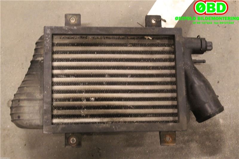 Intercooler til VW Transporter / Caravelle 1990-2003 (T4) (T4) (VOLKSWAGEN|701 145 805 A|)