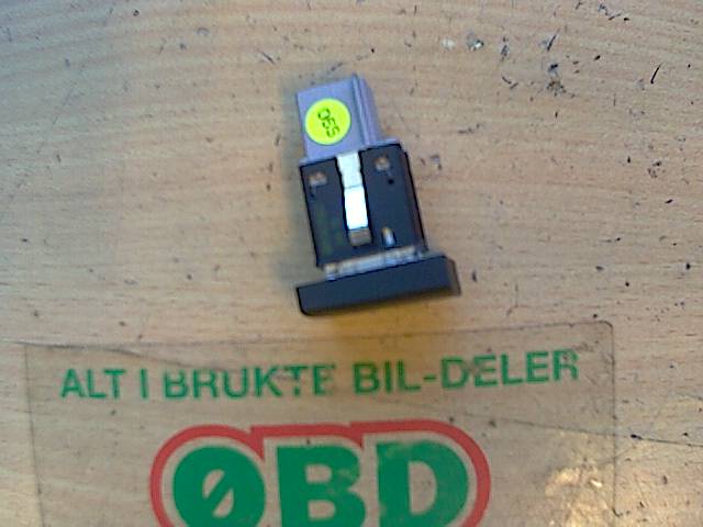 Bryter setevarme til VW Polo 2009-2014 (Type V, Fase 1)  (VOLKSWAGEN|6R0 963 563|6R0 963 563 A|)