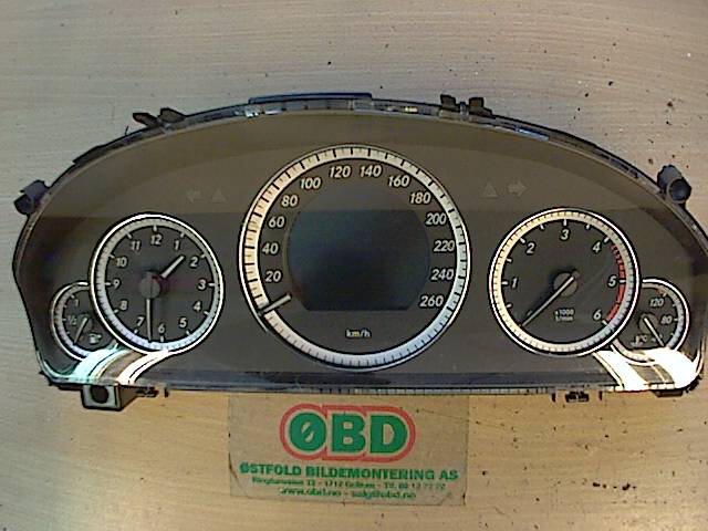 Instrumentpanel til Mercedes E-Klasse 2009-2013 (Fase 1) (W212) (W212) (MERCEDES|A 212 900 41 04||2129004104)