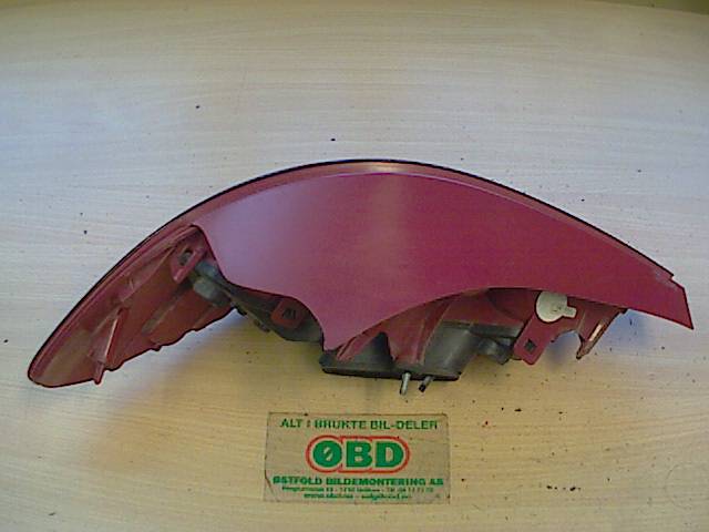 Baklykt høyre til Peugeot 207 2006-2012  (PEUGEOT|6351 HQ|)