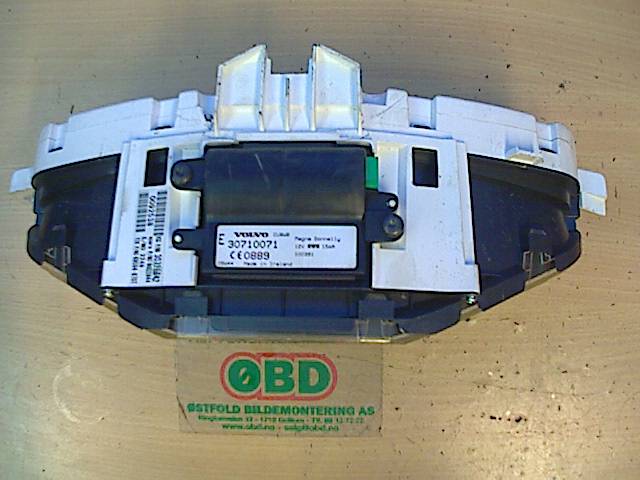 Instrumentpanel til Volvo S40 2004-2007 (Type II, Fase 1)  (VOLVO|8602844||30728642)