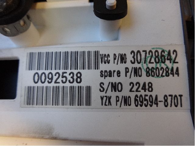 Instrumentpanel til Volvo S40 2004-2007 (Type II, Fase 1)  (VOLVO|8602844||30728642)
