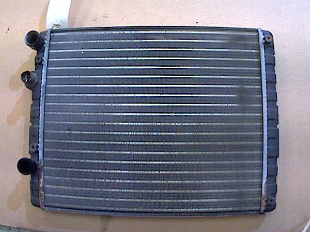 Radiator (manuell gir) til VW Polo 2000-2001 (Type III, Fase 2) (VOLKSWAGEN|6N0 121 253 K|)