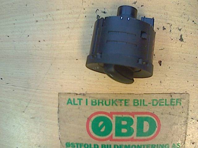 Bryter lys til VW Jetta 2005-2010  (VOLKSWAGEN|1K0 941 431|)