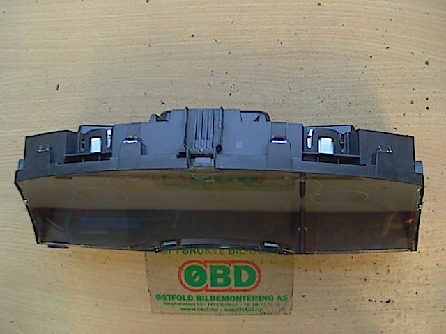 Instrumentpanel til Opel Meriva A 2003-2010 (OPEL|13201076|6260704|)