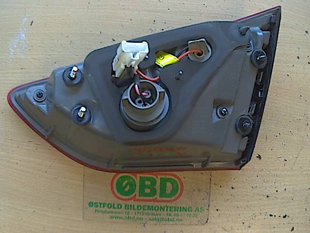Baklykt venstre indre til Hyundai i30 2012-2017 (Type II)  (HYUNDAI|92403A5010|)