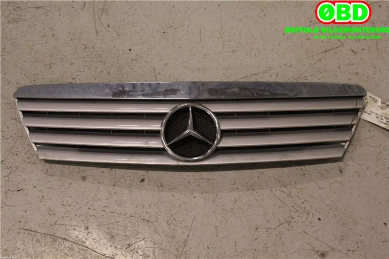 Grill til Mercedes A-Klasse, 1998-2004 (W168) (W168) (MERCEDES|A 168 888 01 60)