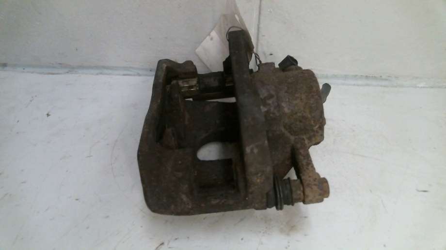 Bremsecaliper høyre foran til BMW 1-Serie 2004-2011 (E81/E82/E87/E88) (E81/E82/E87/E88) (BMW|34 11 6 774 682|)
