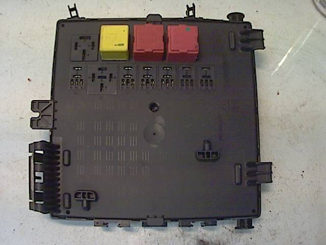 Sikringsboks til Opel Vectra C 2002-2005 (Type I)  (OPEL|93173415|6238059|13125487)