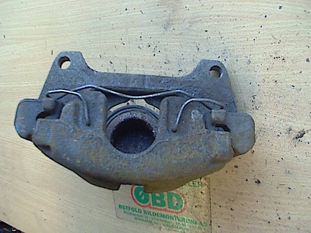 Bremsecaliper høyre foran til Audi A6 2005-2008 (Type III, Fase 1) (C6) (C6) (AUDI|4B0 615 124|)