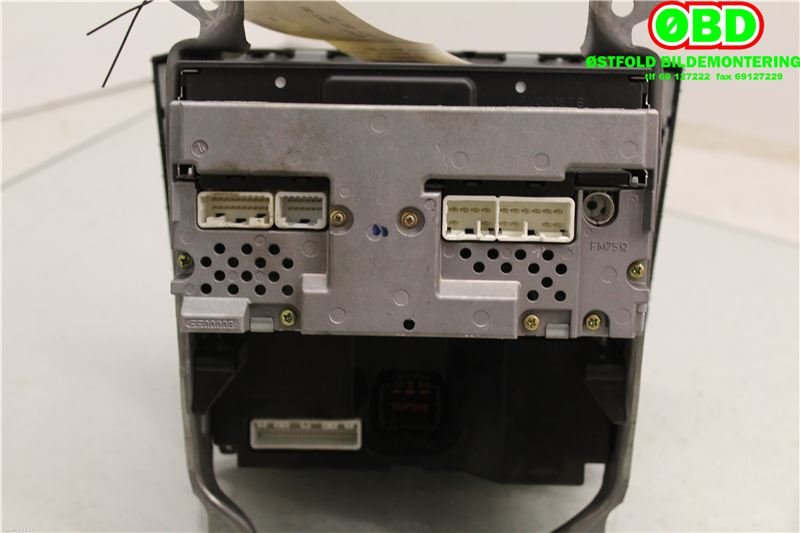 Bilstereo til Toyota Avensis 2003-2008 (Type II)  (TOYOTA|8612005070|)