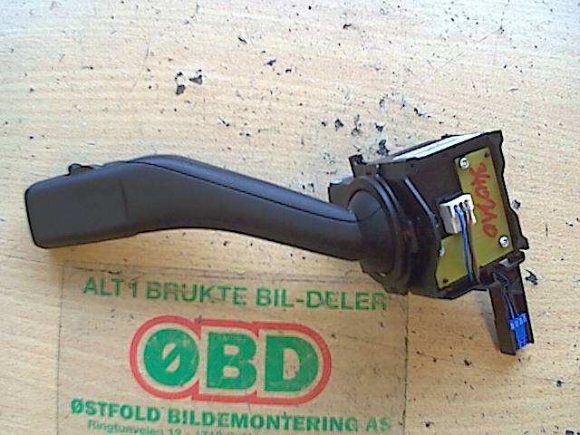 Bryter visker til VW Golf VI 2008-2012  (VOLKSWAGEN|1K0 953 519 H|)