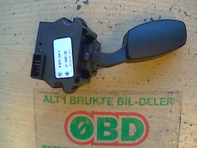 Bryter cruise control til BMW 5-Serie 2003-2010 (E60/E61) (E60/E61) (BMW|61 31 6 924 104|)