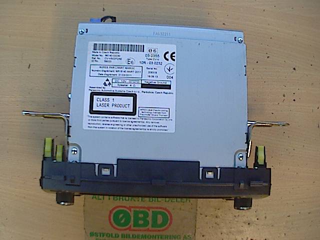Bilstereo navigasjon til Toyota Auris 2013-2015 (Type II, Fase 1)  (TOYOTA|8614002330|)