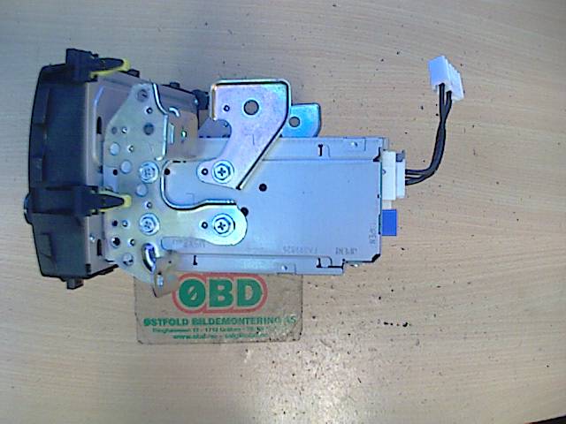 Bilstereo navigasjon til Toyota Auris 2013-2015 (Type II, Fase 1)  (TOYOTA|8614002330|)